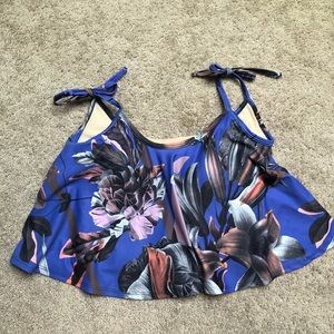 Small Kortni Jeane Swing Top